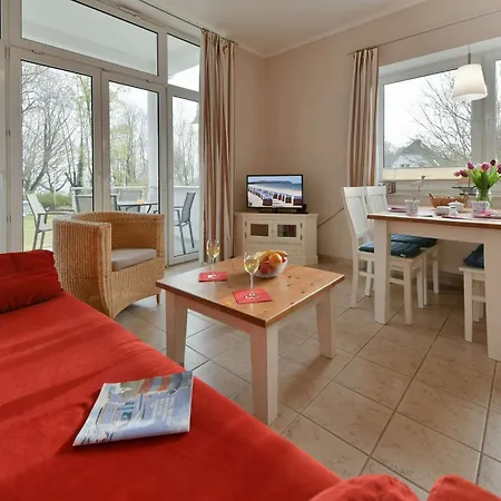 Haus Am Hoevt - 2 Appartement Goehren (Ruegen)